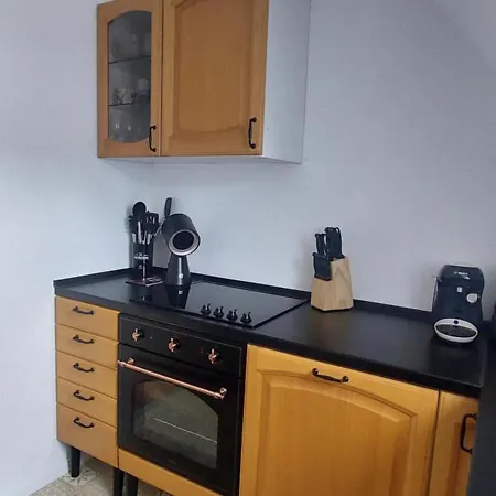 Ferienwohnung Sonnenhof - Remscheid - Garten - Parken - Kueche - Naehe Vaillant, Sana-Klinikum, Schloss Burg! Apartament Remscheid