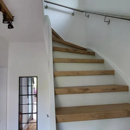 Sonnenhof - - Garten - Parken - Kueche - Naehe Vaillant, Sana-klinikum, Schloss Burg! Ремшейд