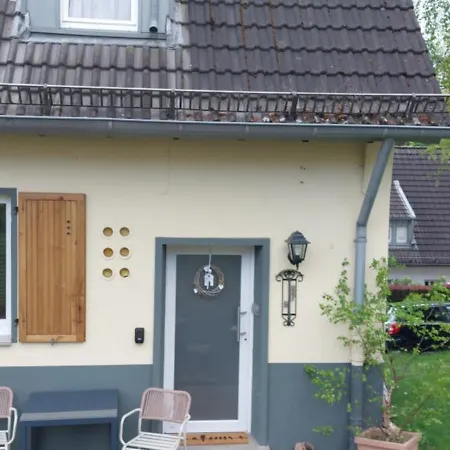 Sonnenhof - - Garten - Parken - Kueche - Netflix - Naehe Vaillant Und Sana-klinikum * Remscheid