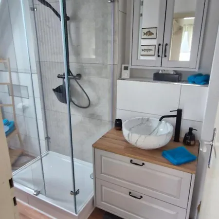 Sonnenhof - - Garten - Parken - Kueche - Naehe Vaillant, Sana-klinikum, Schloss Burg! *