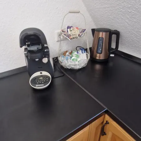 Apartament Ferienwohnung Sonnenhof - Remscheid - Garten - Parken - Kueche - Naehe Vaillant, Sana-Klinikum, Schloss Burg! Remscheid