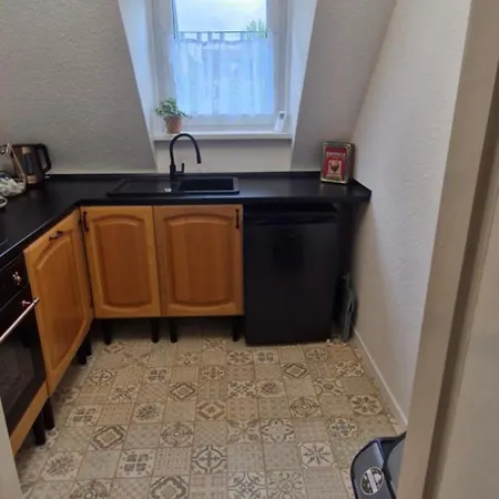 Ferienwohnung Sonnenhof - Remscheid - Garten - Parken - Kueche - Naehe Vaillant, Sana-Klinikum, Schloss Burg! Remscheid