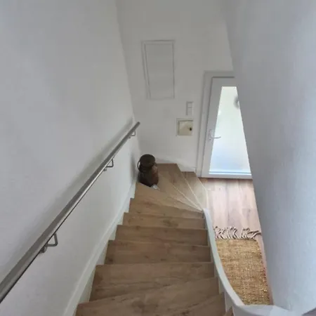 Ferienwohnung Sonnenhof - Remscheid - Garten - Parken - Kueche - Naehe Vaillant, Sana-Klinikum, Schloss Burg! * Remscheid