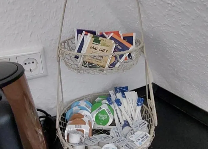 Sonnenhof - - Garten - Parken - Kueche - Naehe Vaillant, Sana-klinikum, Schloss Burg! *