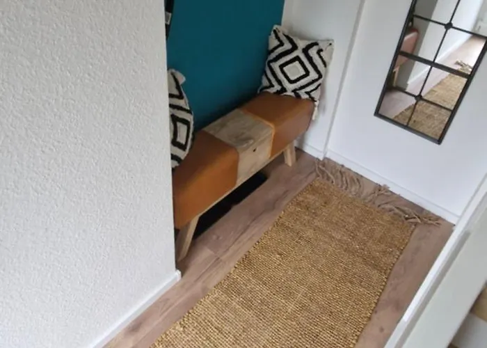 Lejlighed Sonnenhof - - Garten - Parken - Kueche - Naehe Vaillant, Sana-klinikum, Schloss Burg!