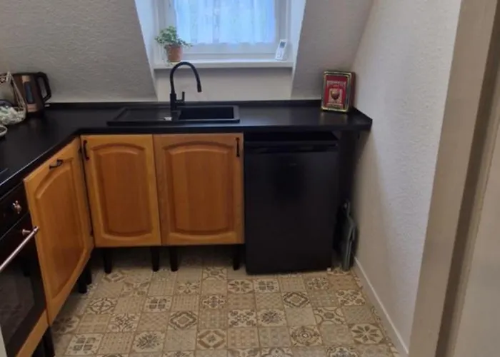 Sonnenhof - - Garten - Parken - Kueche - Naehe Vaillant, Sana-klinikum, Schloss Burg! Remscheid