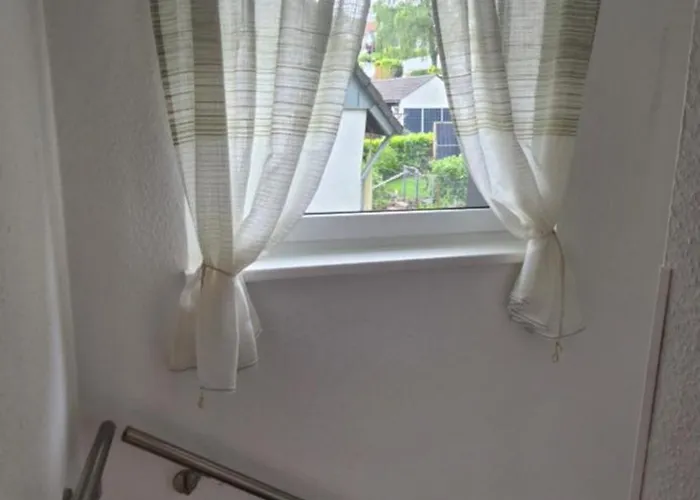 Sonnenhof - - Garten - Parken - Kueche - Naehe Vaillant, Sana-klinikum, Schloss Burg! Lejlighed Remscheid