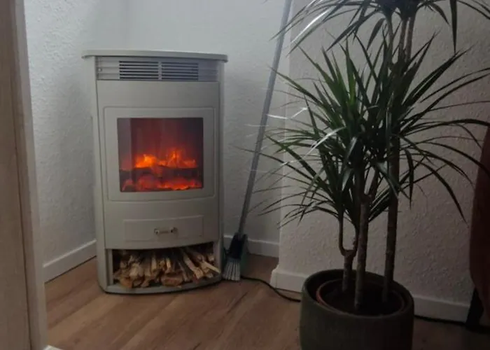 Lejlighed Sonnenhof - - Garten - Parken - Kueche - Naehe Vaillant, Sana-klinikum, Schloss Burg!